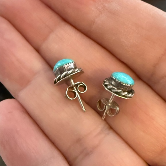 Natural Arizona Turquoise Solid Sterling Silver Stud Earrings - Picture 4 of 9